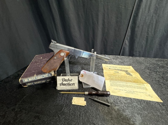 COLT WOODSMAN BULLSEYE MATCH TARGET 22 CAL WITH ELEPHANT EAR GRIPS IN ORIGAL BOX WITH TOOLS AND