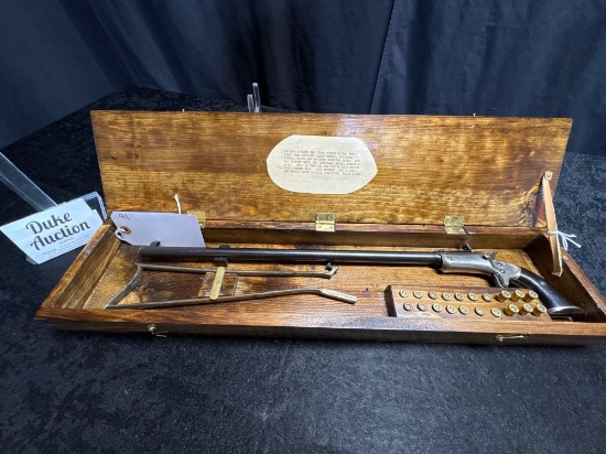 ANTIQUE STEVENS POCKET RIFLE SECOND ISSUE 1875-1896 32 CAL IN WOOD CASE