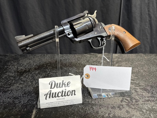 RUGER NEW MODEL BLACK HAWK 357 MAG SN#36-51004