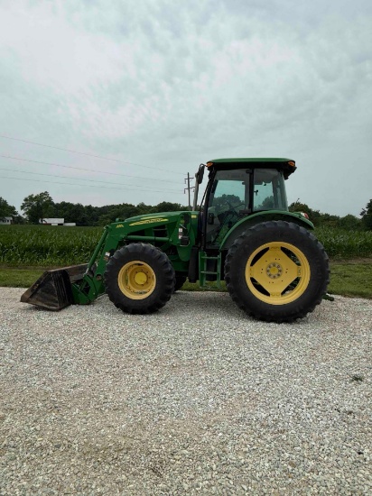 2010 JOHN DEERE 6115D, 115 HP, 4 WHEEL DRIVE WITH LOADER, 2550 HOURS
