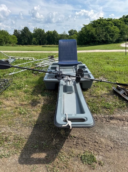 TRIDENT EXPLORER WATERCRAFT PADDLE BOAT