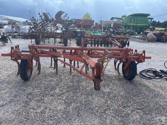 12' FIELD CULTIVATOR