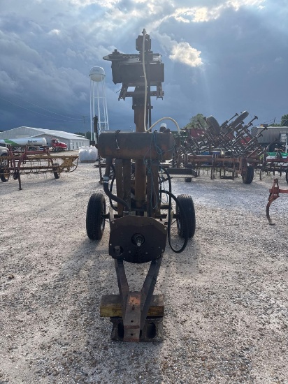 HYDRAULIC PTO LOG SPLITTER WITH HOIST