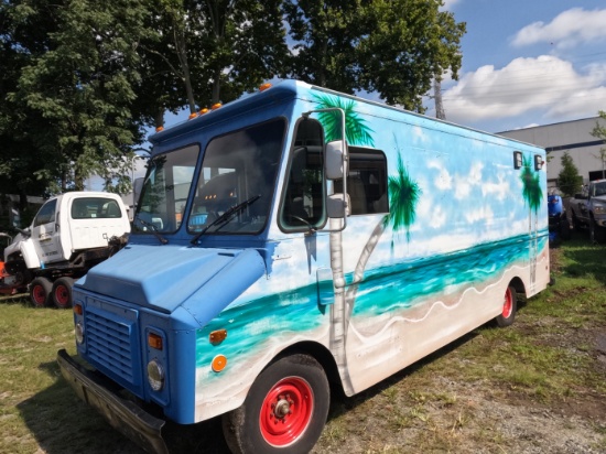 Grumman Olson Diesel Mobile Restaurant Truck