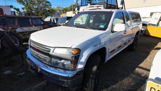 2012 Chevy Colorado 130k miles. 4x4. 5 cylinder.