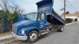 2005 Freightliner FL70 Cat C7 129k Miles.