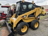 CAT 246B Skid Steer New Tires/Rims. 440 hours. Needs Engine Work.