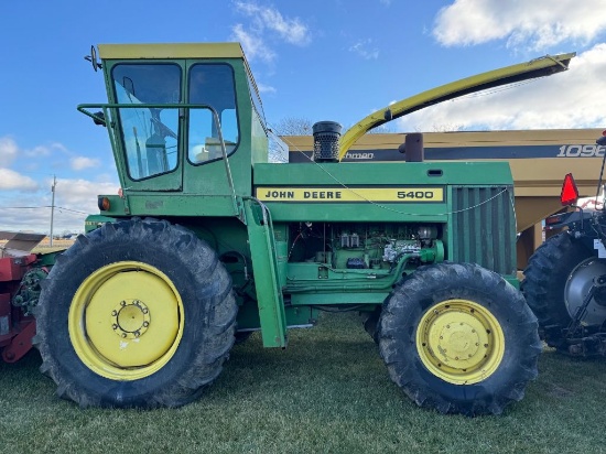 John Deere 5400