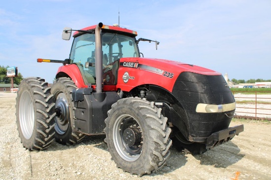 2012 Case IH 235 Magnum