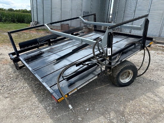 Hoelscher 1000 bale accumulator