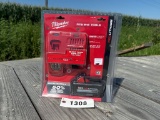 Milwaukee M18 XC 8.0 w/ Charger