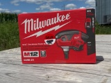 Milwaukee M12 Palm Nailer
