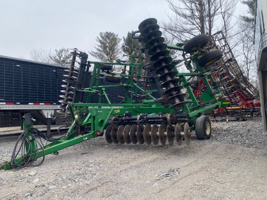 John Deere finisher 726