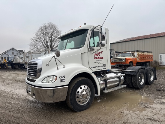 Freightliner Columbia
