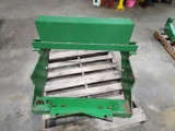JOHN DEERE 8R FRONT BRACKET