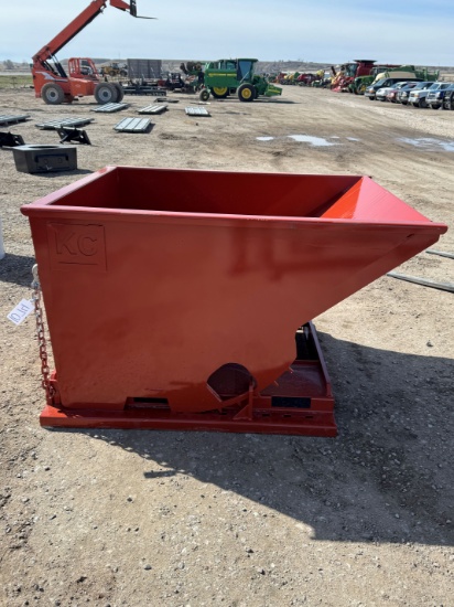 1.5 Yard Self Dumping Hopper With Fork Pockets