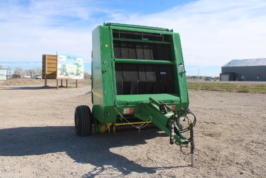 John Deere 530 Round Baler
