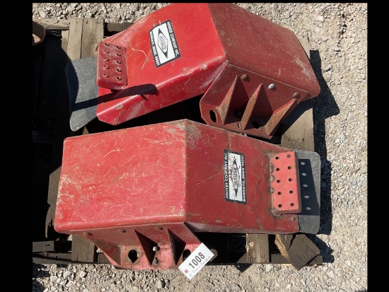 2-IH Front Fenders off 66 Series Tractor