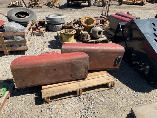 IH Rear Fenders-2