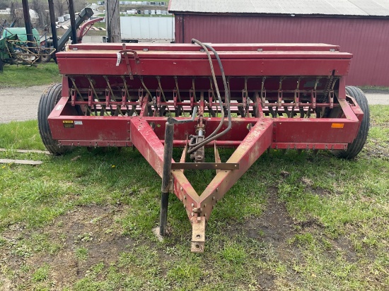 IH 5100 Drill