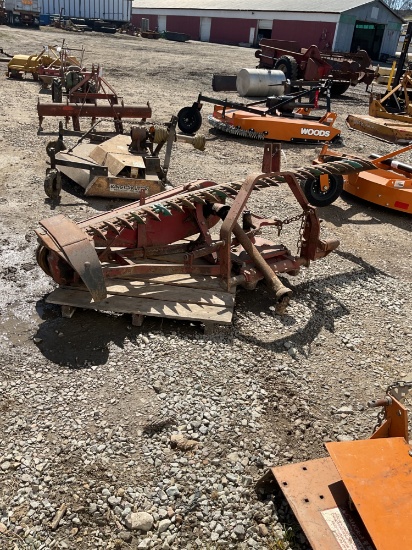 IH 1300 Sickle Bar Mower 7ft