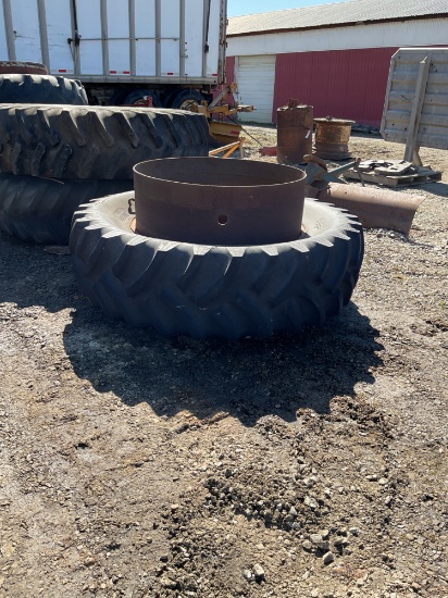 Clamp On Tire and Wheel 18.4x38