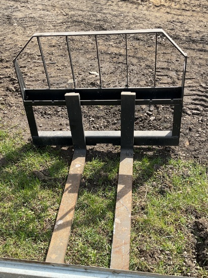 Tomahawk 48in Pallet Forks
