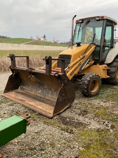 Ford 555E Back Hoe