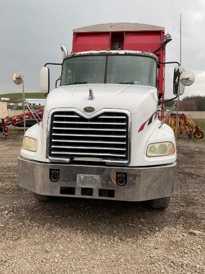 2003 Mack Grain Truck