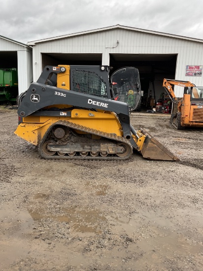 2020 Deere 333G