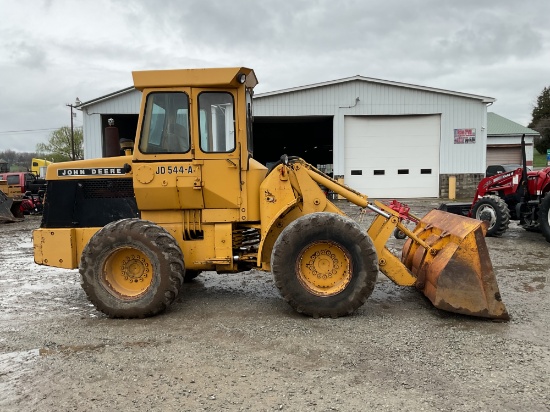 John Deer 544 A