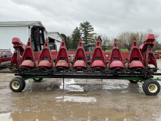 Case IH 2208 8 Row Corn Head- NO CART