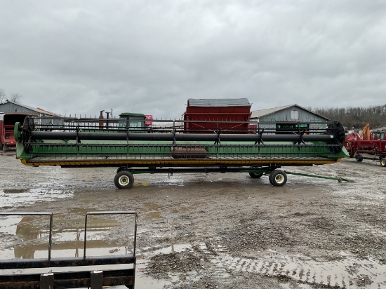 John Deere 635F D Flex Draper Grain Head- NO CART