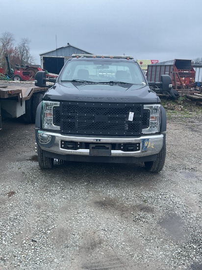 Ford F550 Rollback 4x4 Gas Engine