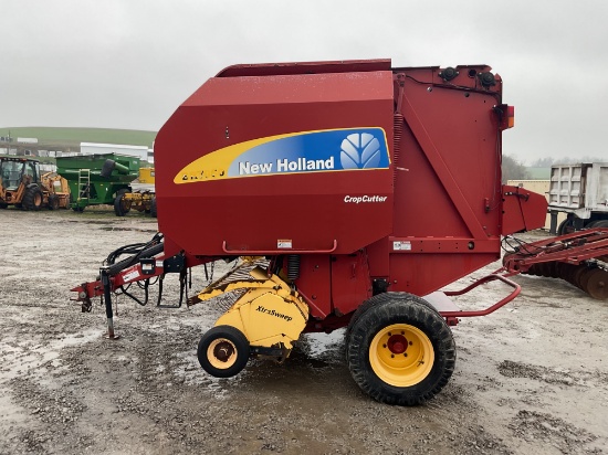 NH BR7060 Round Baler