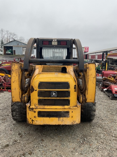 John Deere 260 Skid Steer