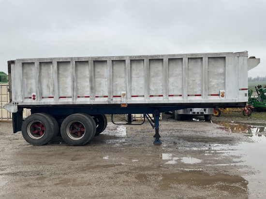 26 ft Dump Trailer