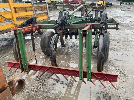 Glencoe 5 Shank Chisel Plow