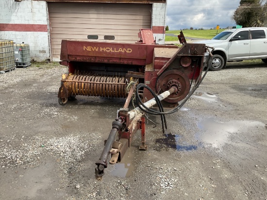 New Holland 315 Baler with Thrower