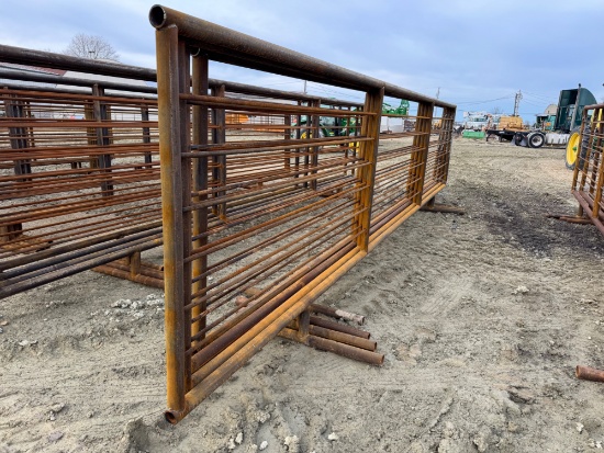 24 ft Free Standing Panel