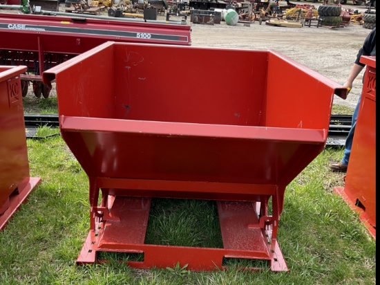 2.0 CY Self Dumoing Hopper with Fork Pockets vFT