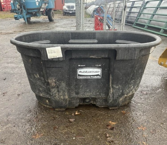 RUBBERMAID 100 GALLON TANK