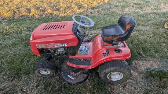 HUSKEE LAWNMOWER