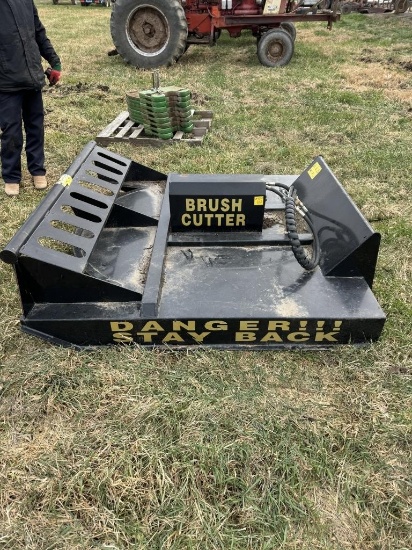 QUICK ATTACH BRUSH CUTTER