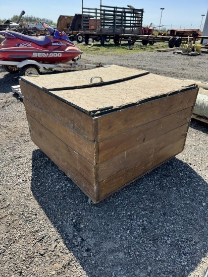 FEED BOX