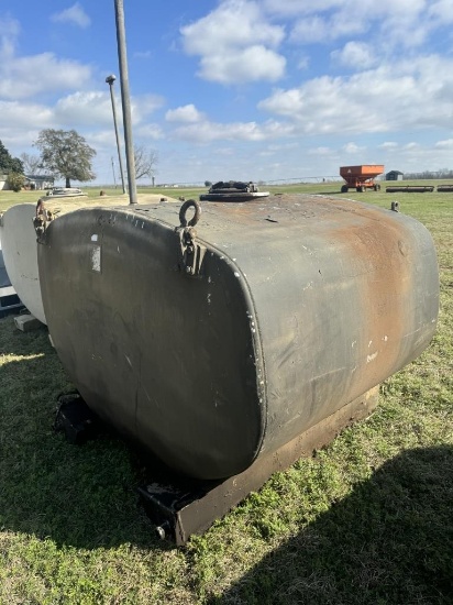 600 GALLON FULL TANK