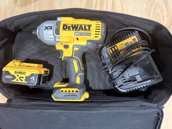 Dewalt Impact Battery Bag & Charger