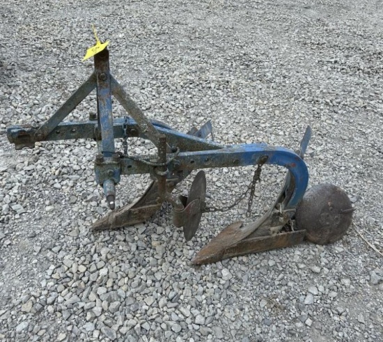 FERGUSON 2 BOTTOM PLOW
