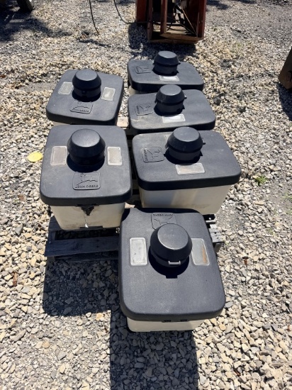 John Deere Seed Boxs (5) 14"