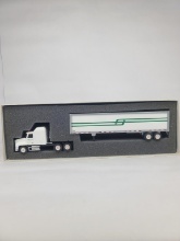 PENJOY DOUBLE M FARMS MACK SEMI & TRAILER